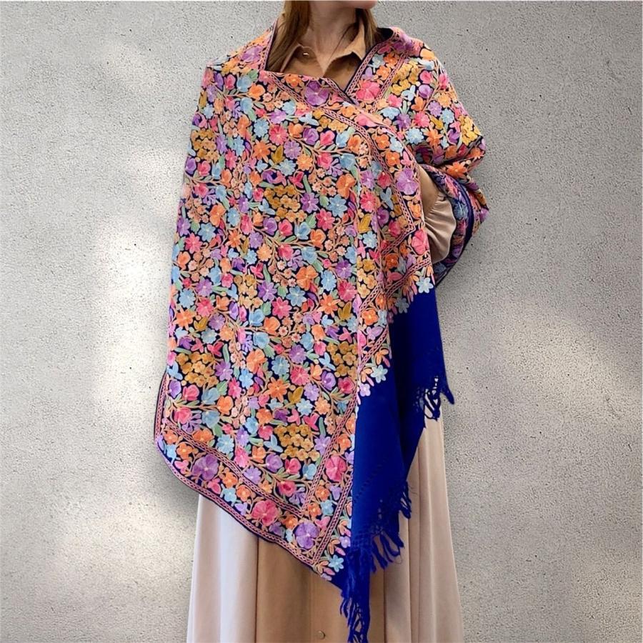 メリノウール シルク刺繍 手織り ショール ストール ボタニカル刺繍 ブルー ピンク オレンジ スカイブルー パープル 花柄 植物柄大判 アジアン 一点物の画像