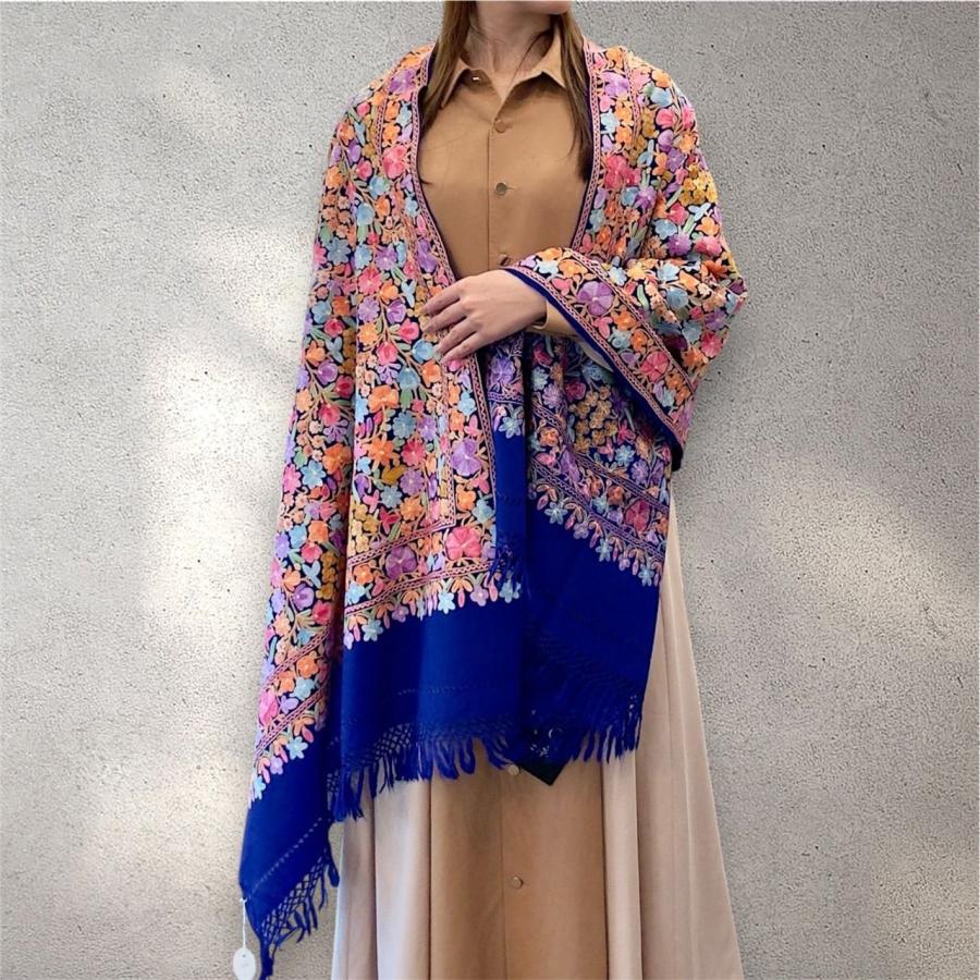 メリノウール シルク刺繍 手織り ショール ストール ボタニカル刺繍 ブルー ピンク オレンジ スカイブルー パープル 花柄 植物柄大判 アジアン 一点物の画像