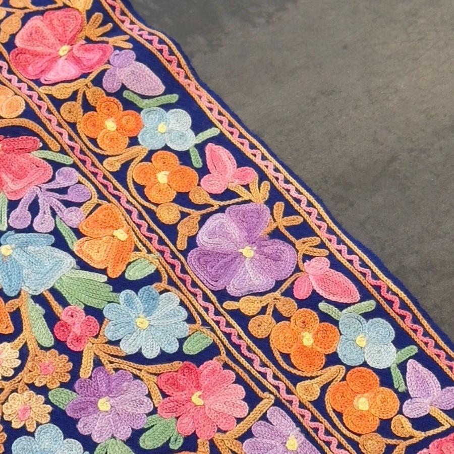 メリノウール シルク刺繍 手織り ショール ストール ボタニカル刺繍 ブルー ピンク オレンジ スカイブルー パープル 花柄 植物柄大判 アジアン 一点物の画像