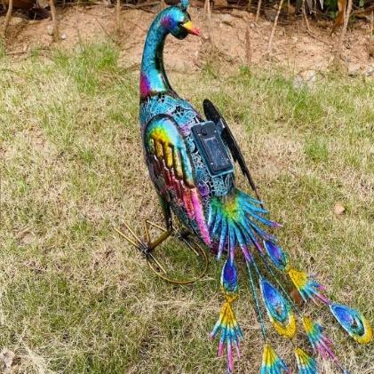 孔雀 クジャク ガーデンライト ソーラー ライト 太陽光 発電 おしゃれ