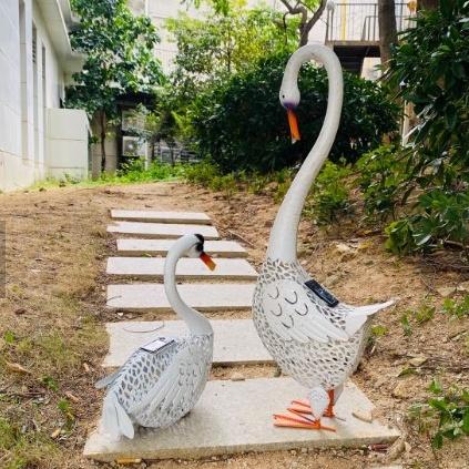 白鳥 スワン ガーデンライト ソーラー ライト 太陽光 発電 おしゃれ