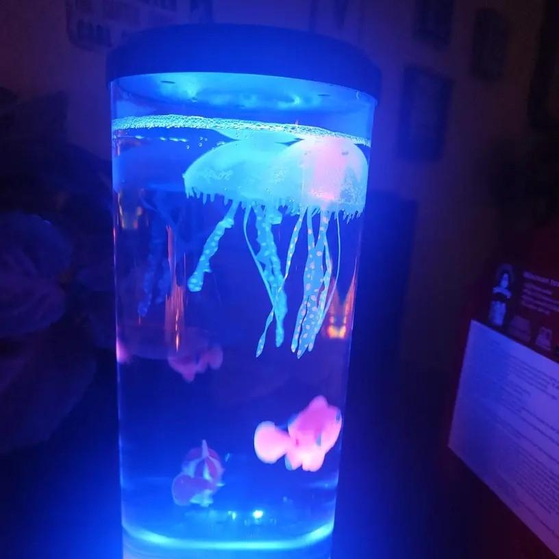 ナイトライト 海洋生物 USB 給電 コンパクト 間接照明 寝室 卓上ライト ナイトライト ミニ 水族館 クラゲ 海洋生物 おしゃれ かわいい USB