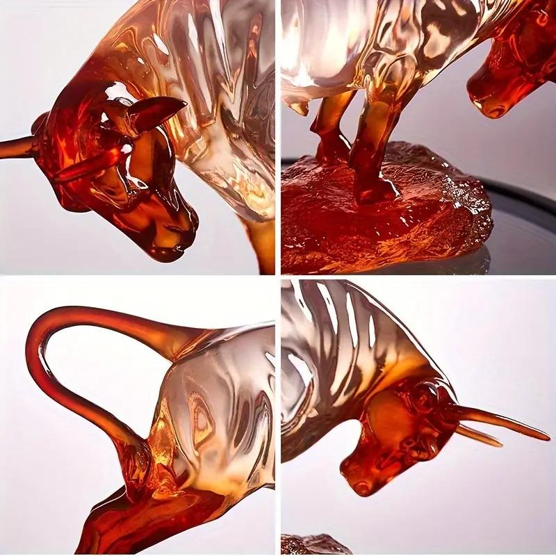 カラフルで綺麗神秘的な色の闘牛の置物　 迫力あります。35cmの大きなオブジェ カラフルで綺麗神秘的な色の闘牛の置物 迫力あります。35cmの大きな
