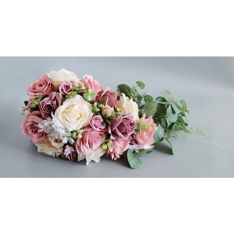 ブーケ ウェディング ピンク 造花 結婚式 ブライダルブーケ 花嫁 前