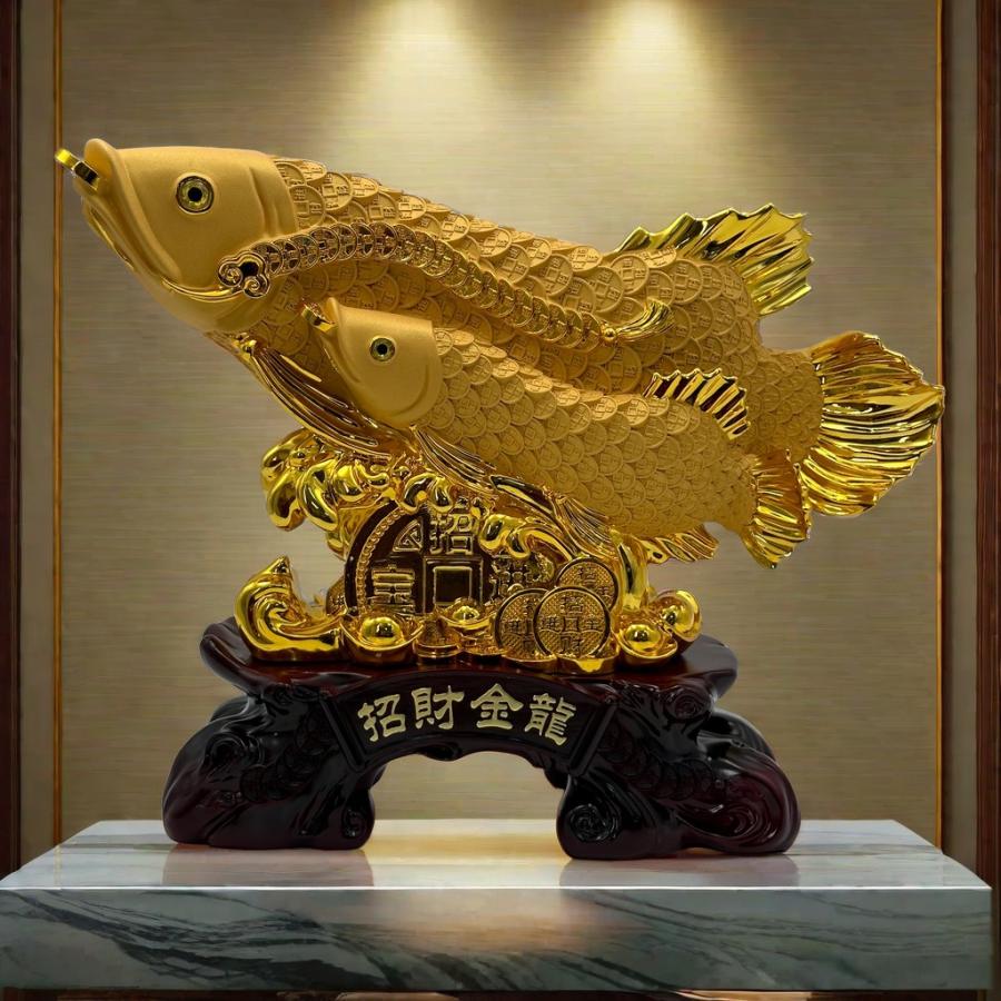 アロワナ 全長52cm 特大 黄金 金色 龍魚 ドラゴンフィッシュ 金運 商売