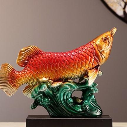 アロワナ 置物 オブジェ 財運 金運 運気アップ 赤色 水色 緑 風水