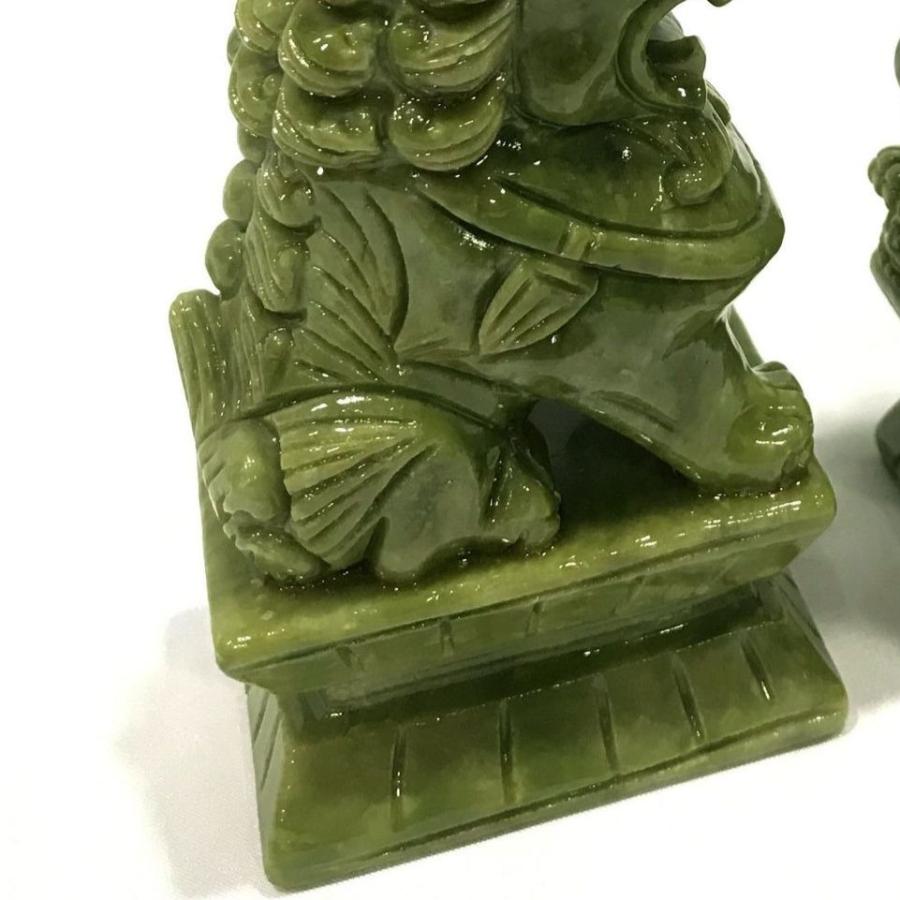 獅子 狛犬 シーサー 翡翠 天然石 置物 オブジェ 優雅 伝統的 運 金運