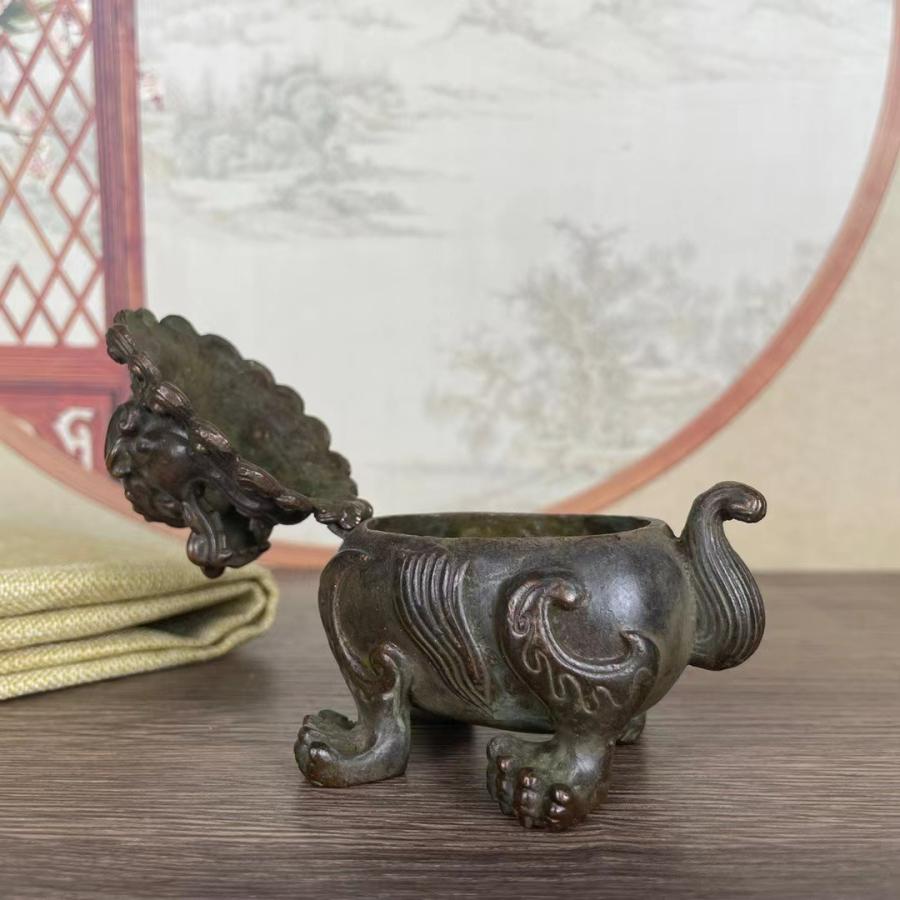 獅子 香炉 置物 オブジェ 狛犬 シーサー 優雅 伝統的 運 金運 健康運