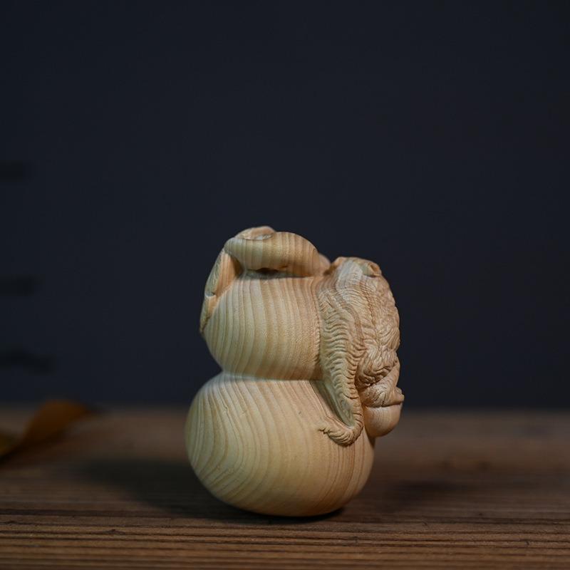 サル 猿 瓢箪 ひょうたん 置物 オブジェ 縁起物 木彫 木製 幸運 長寿