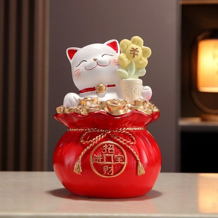 招き猫　猫の置物　オブジェ 招き猫 猫 ネコ 置物 赤 レッド ゴールド オブジェ スピリチュアル