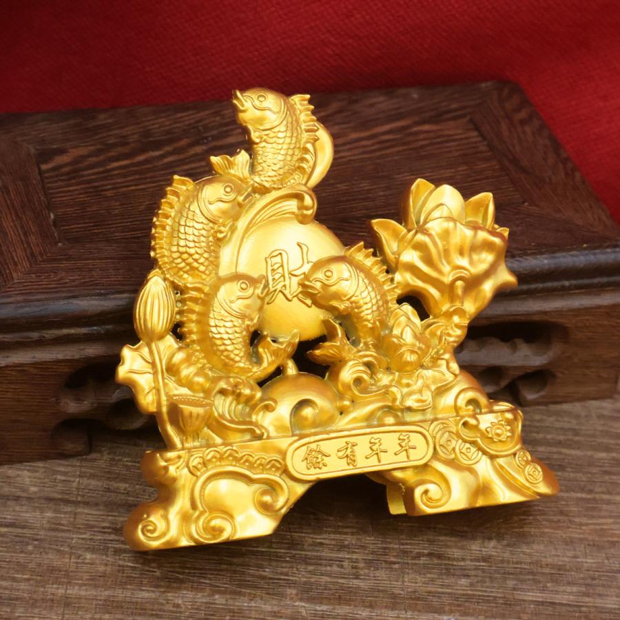 鯛 睡蓮 蓮の花 置物 オブジェ 金色 ゴールド 黄金 優雅 伝統的 運 金