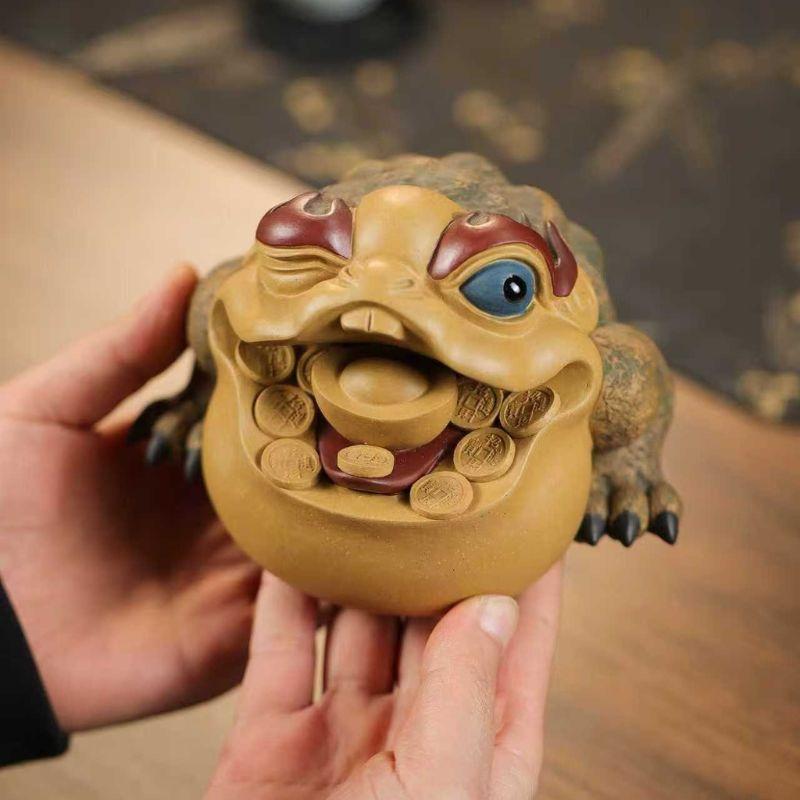 三本足の蛙 陶器 置物 風水 招財 開運 財運 茶玩 茶寵 元宝 古銭