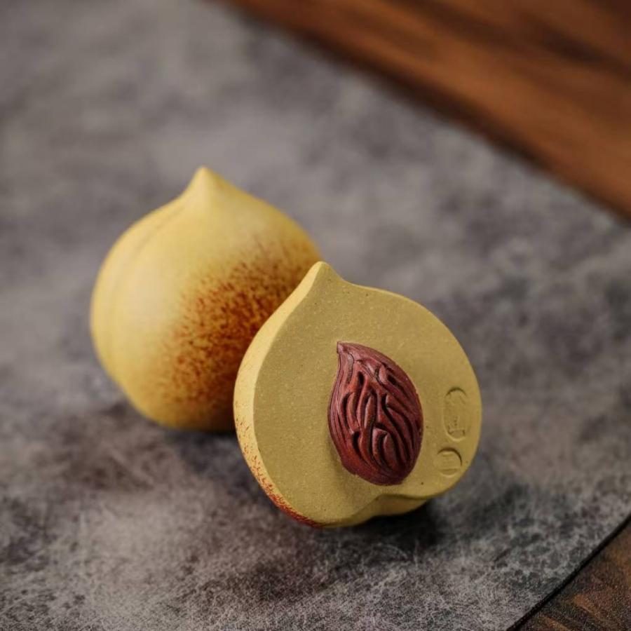 長寿縁起物 風水 桃の置物 Ryusho- 仏像や木彫り・縁起物などの販売