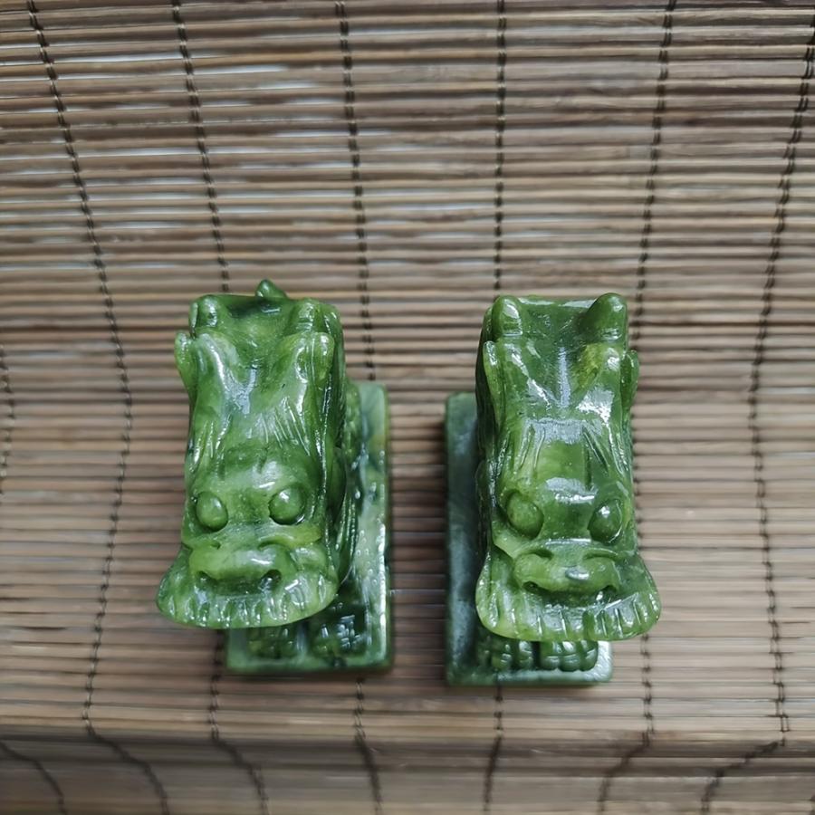 翡翠 麒麟 天然 石 手作り ヒスイ キリン ジェイド 神獣 幸運 癒し
