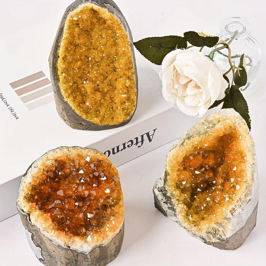 晶洞 天然石 ジオード シトリン 200-250g 不揃い 風水 置物 厄除け