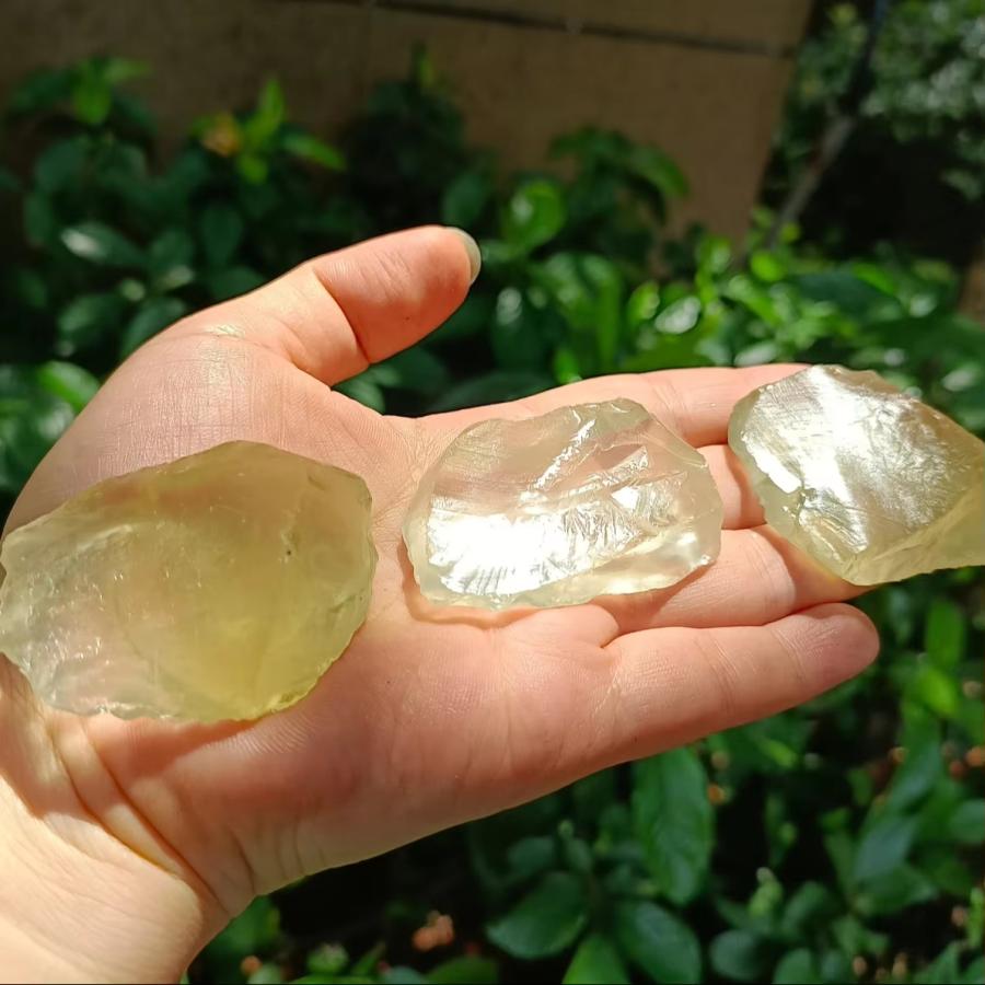 シトリン 天然石 置物 オブジェ 100g 不揃い 風水 保護石 原石