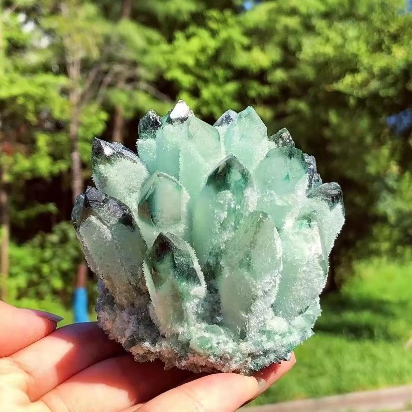 クラスター 天然石 緑幽霊水晶 グリーンクォーツ 緑水晶 450-600g