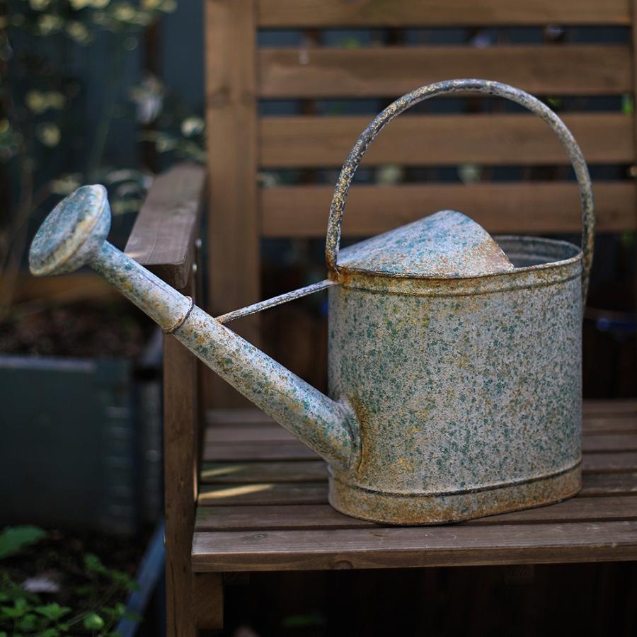 ジョウロ グレー ヴィンテージ調 シャビー加工 庭 オブジェ シャビー