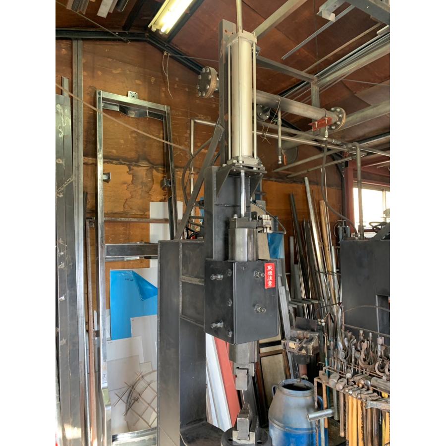 鍛造、鍛冶屋ハンマー、エアーハンマー、ロートアイアンハンマー、スプリングハンマー　中古　引取限定 |  | 01