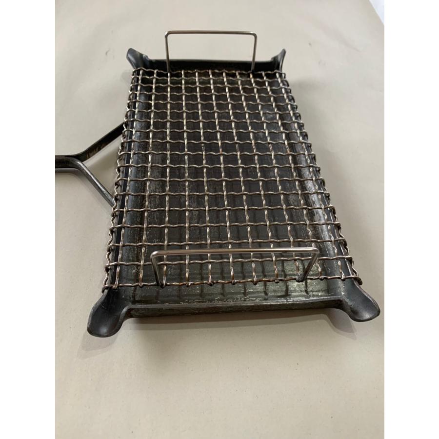 鉄フライパン網付き-002　角型　１点もの　訳アリ　送料無料 |  | 01