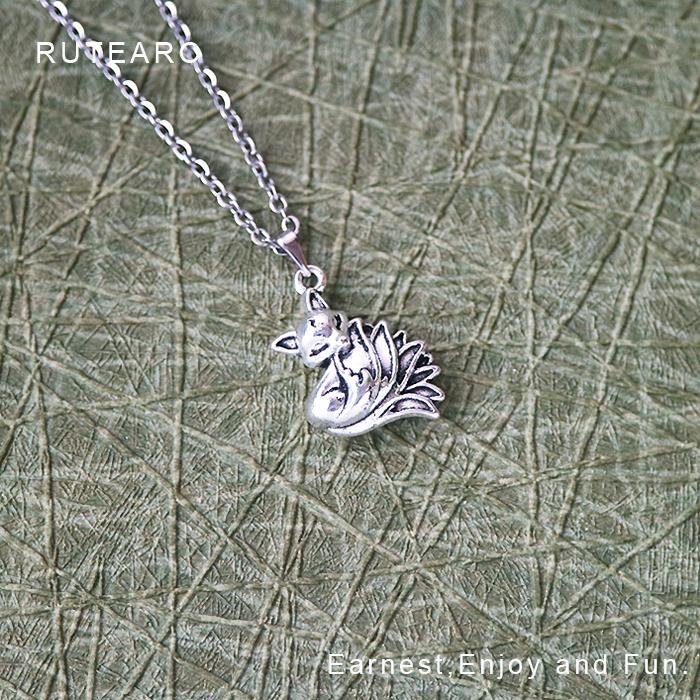 狐 ネックレス 九尾の狐 ペンダント きつね アクセサリー 和風 お守り