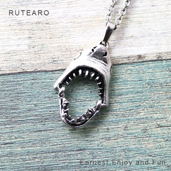 鮫 シャーク メンズ ネックレス サメ 動物 ペンダント 牙 面白い