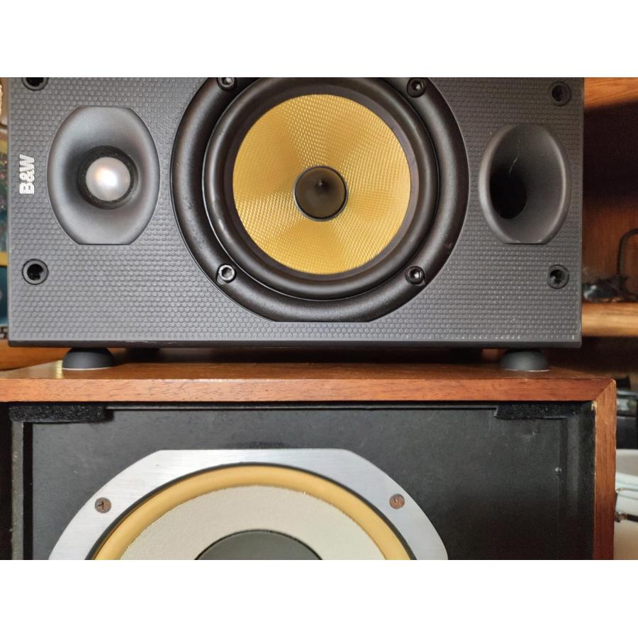進化版 Soundrise Domes Isolation Pads， 1.25” Class A Sound Dampening Anti Vibration Rubber Feet for Studio Monitor Speakers， Professional Audio Equipment， o