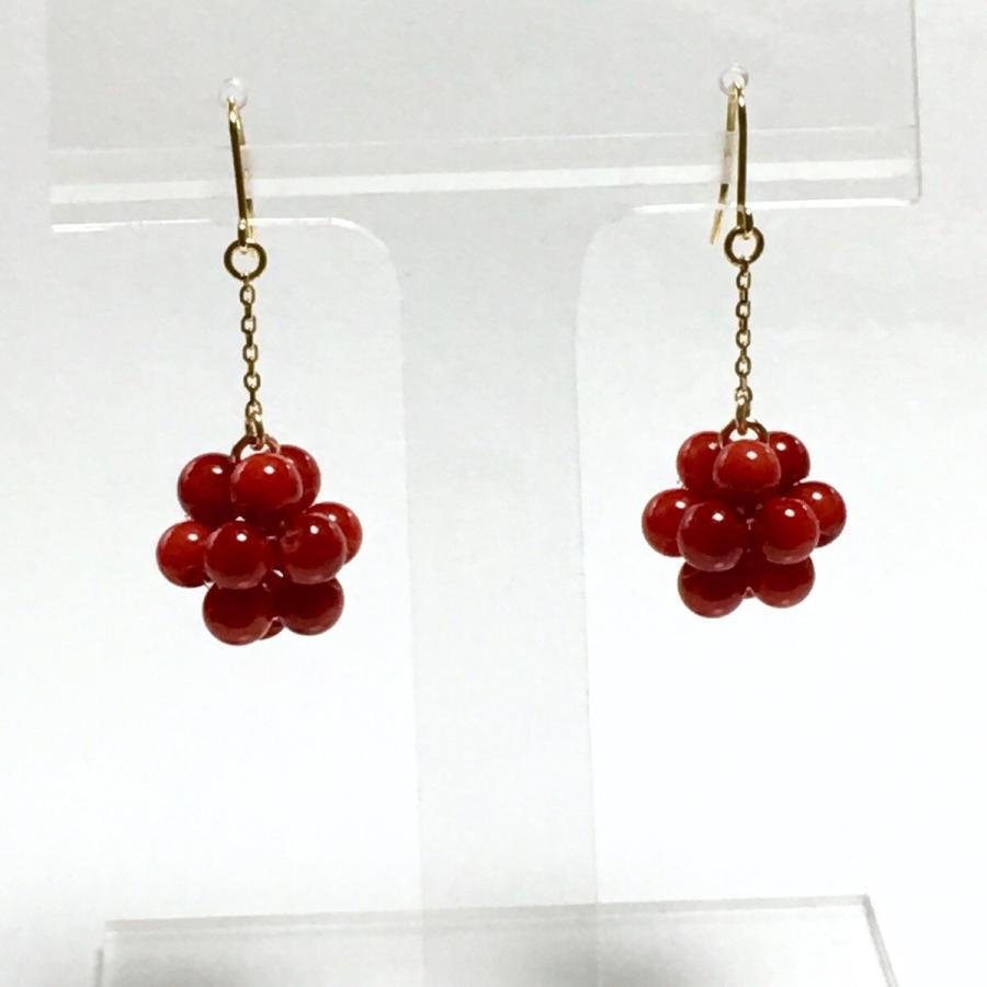 Rvaru】 K18 珊瑚 ピアス イヤリング 赤珊瑚（染色加工）4mm フラワー