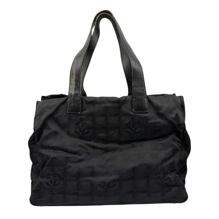 CHANEL（シャネル） ニュートラベルライン MM トートバッグ ナイロン