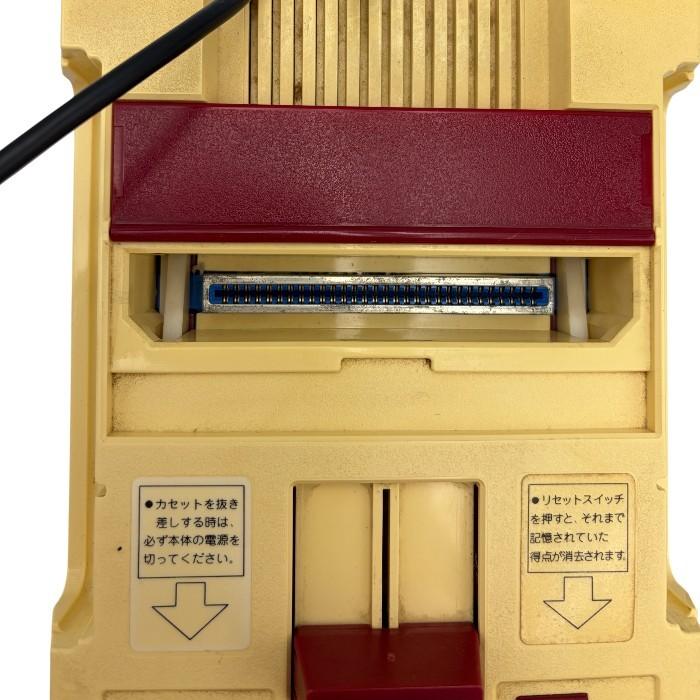 任天堂（Nintendo） ジャンク品 FAMILY COMPUTER ファミコン 本体 HVC
