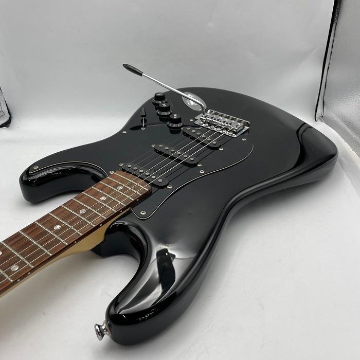 FERNANDES Fernandes ストラトタイプ エレキギター 中古 R4