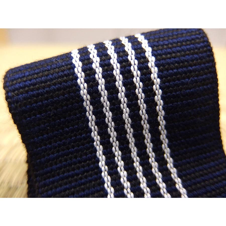 平和屋着物○六通柄袋帯 唐織 宝尽くし梅丸文 黒地 金糸 正絹 逸品