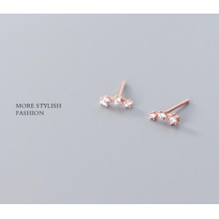Silver925 ピアス ストーン シンプル 星 流れ星 流星 シルバー ゴールド ローズ 金属アレルギー対応 アレルギー用 ローズゴールド シンプル シルバーピアス 爆買 |  | 06