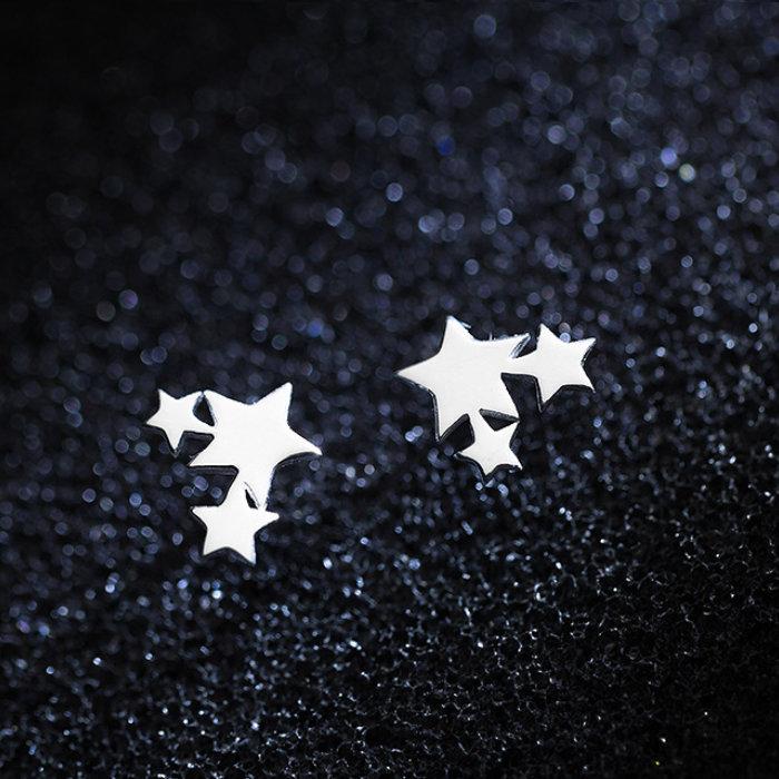 ピアス 三つ星 小さい 星 スター シンプル 軟骨 金属アレルギー シルバー 小さめ ミニ シルバー925 アレルギー対応 20G 仕事用 小さいピアス 三つ星ピアス 爆買 |  | 06