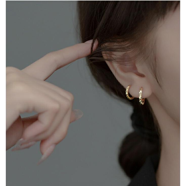 ピアス リング つけっぱなし 小さい シンプル 軟骨 金属アレルギー 小さめ ミニ シルバー925 アレルギー対応 20G 仕事用 小さいピアス リングピアス 爆買 |  | 01