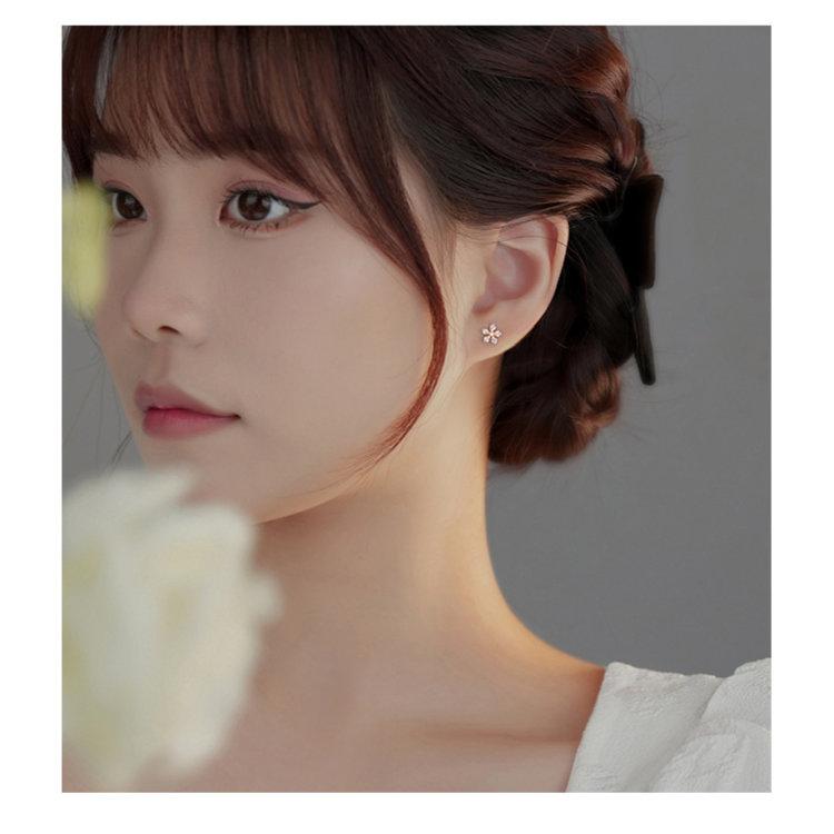 ピアス 花 フラワー ローズゴールド 小さい シンプル 軟骨 シルバー999 アレルギー対応 20G 仕事用 小さいピアス シンプルピアス セカンドピアス 爆買 |  | 05