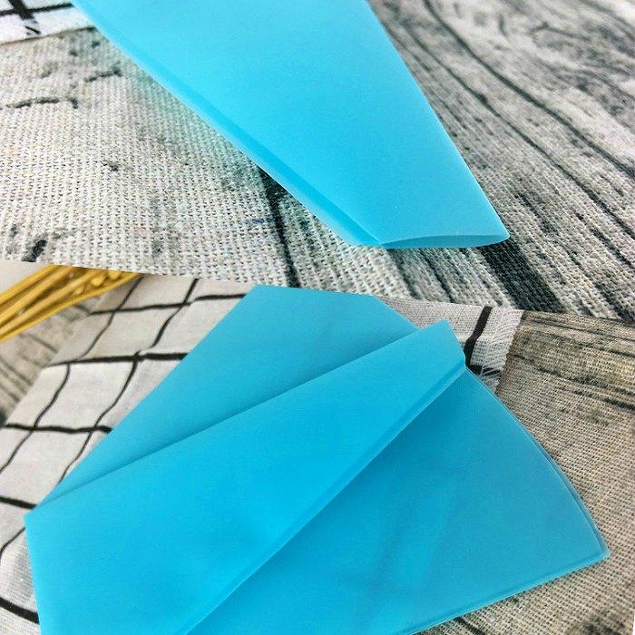 絞り袋 シリコン絞り袋 製菓 選べる2カラー4サイズ お菓子 デコレーション ホイップクリーム 絞袋 ショートケーキ 爆買 | ブランド登録なし | 03