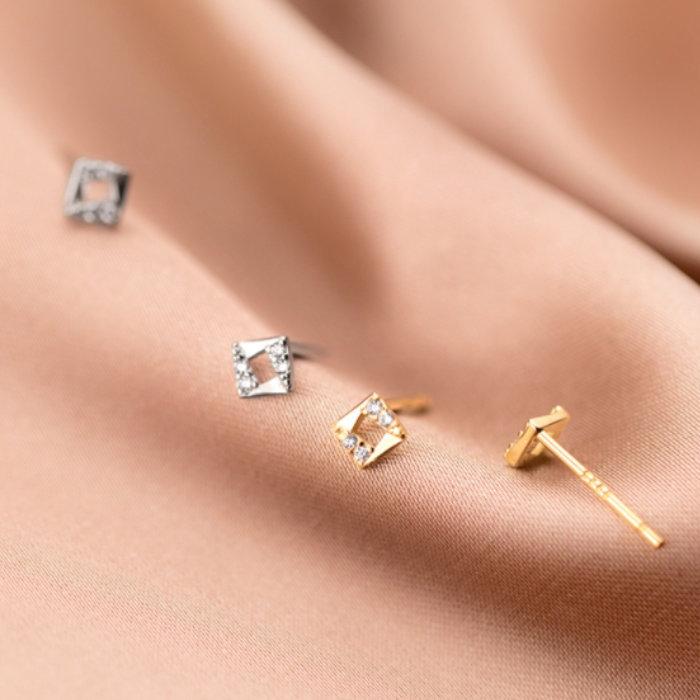 スクエアピアス Silver925 シルバー ゴールド シンプル 小さい