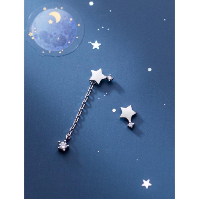 ピアス スター Silver925 揺れる シンプル お星さま 左右非対称 