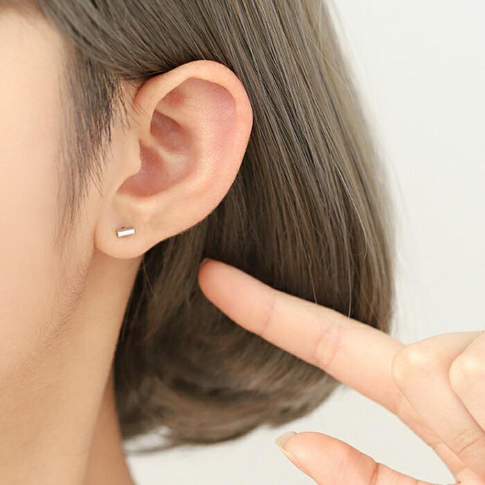 ピアス 小さい バー 円柱 レディース メンズ シルバー ブラック 925