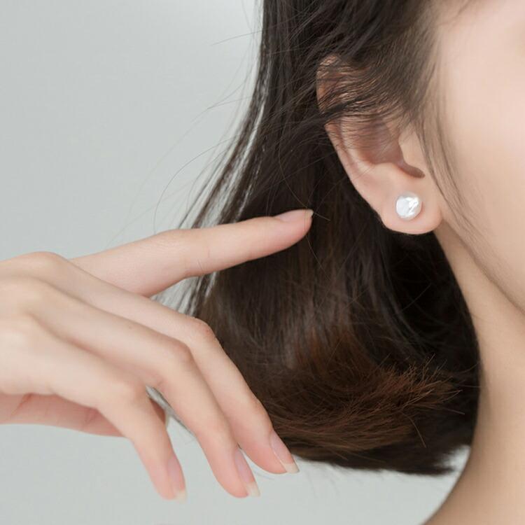 いびつなパールが可愛いバロックパールピアス シルバー925ポスト