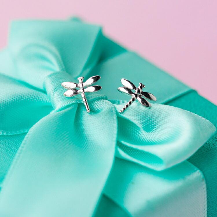 季節コーデにも可愛いトンボピアス シルバー925 アレルギー対応 ピアス シルバー とんぼ 蜻蛉 昆虫 小さい 小さめ 秋コーデ 秋 メンズ レディース 爆買 | ブランド登録なし | 05