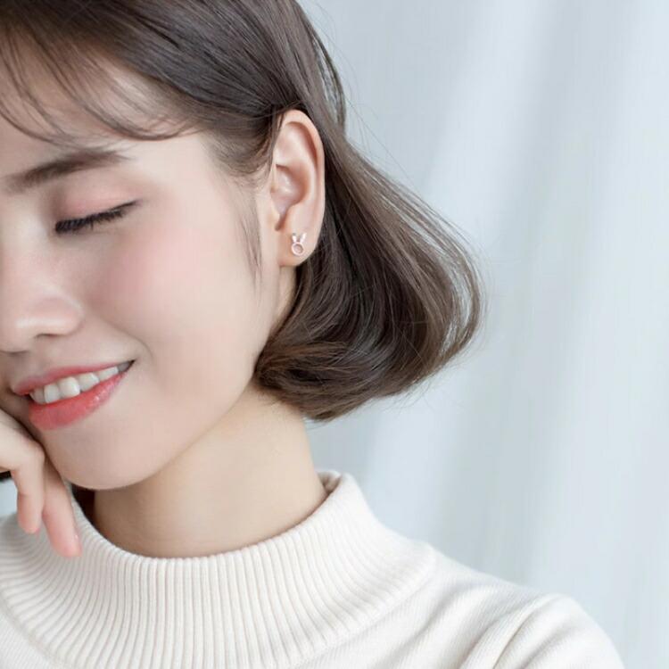 耳折れうさぎモチーフのピアス シルバー925 ピアス うさぎ 兎 ラビット