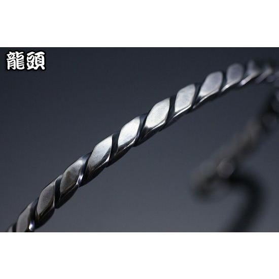 うのにもお得な バングル メンズ シンプル シルバーバングル ツイスト 龍頭 ブランド シルバー ブレスレット サイズ 指定 受注生産 備考欄にサイズを記入して下さい Binghamtonhots Com
