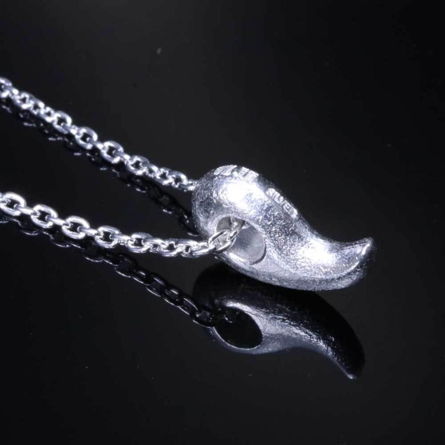 タイムセール！　ガメラ　勾玉　アクセサリー　ペンダント ガメラ 勾玉 アクセサリー ペンダント ガメラ 勾玉 アクセサリー