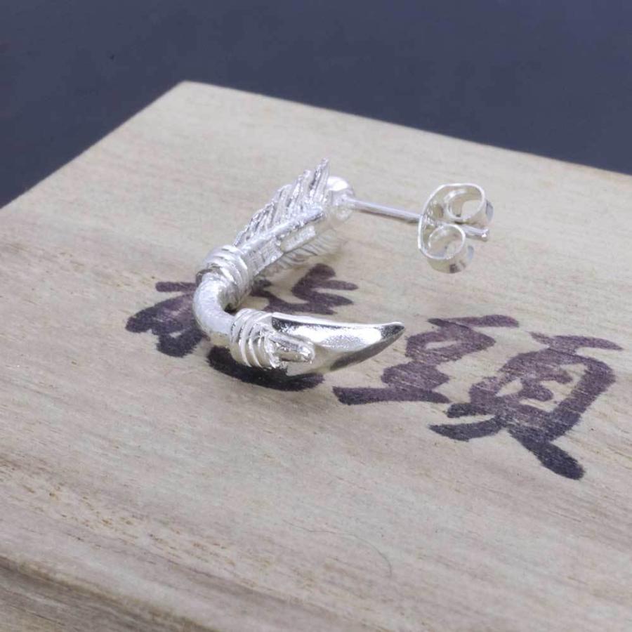 ピアス メンズ ブランド 片耳 龍頭 生弓矢ピアス 矢 白仕上げ 1ヶ シルバー シングル 片耳用 男性用 おしゃれ シンプル 和柄 日本 ギフト プレゼント |  | 06