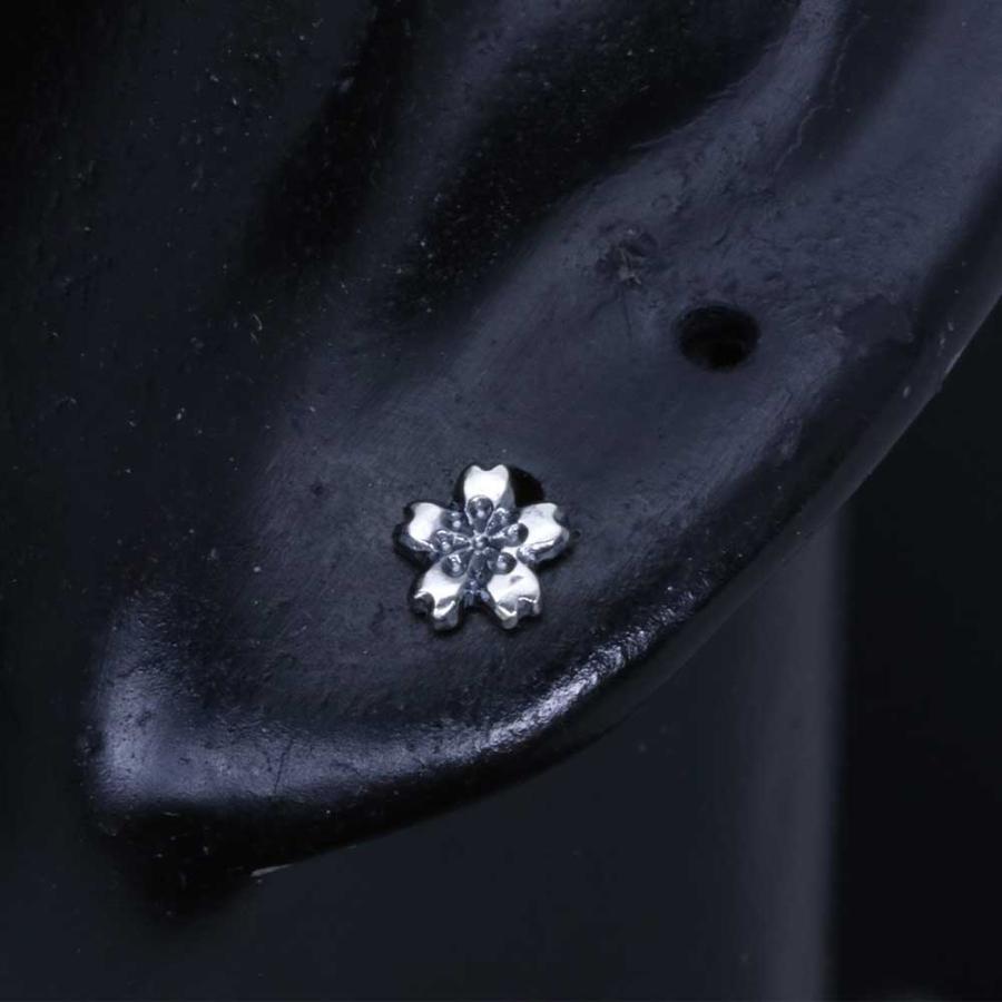 ピアス メンズ 片耳用 シルバー 龍頭 桜 シルバーピアス 1ヶ シングル ピン 国花 ブランド 和柄 日本の画像