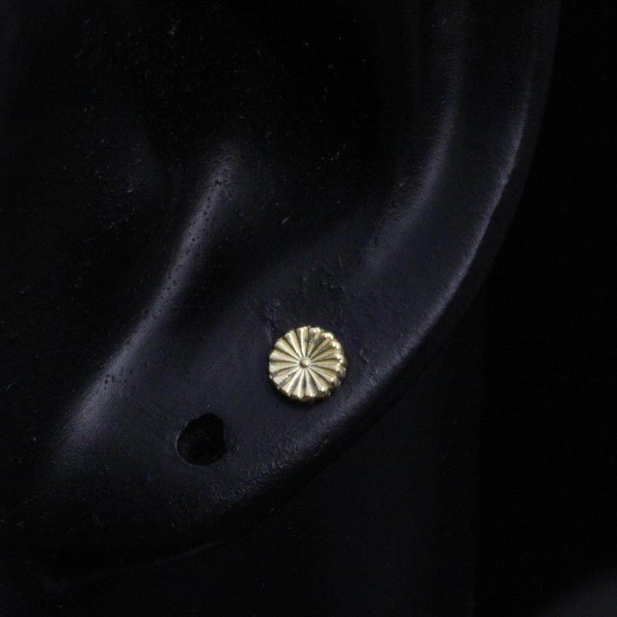 ピアス メンズ 片耳用 K18 龍頭 菊紋 ゴールドピアス 1ヶ シングル