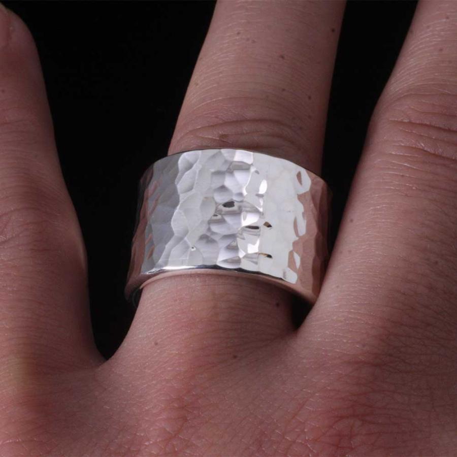 指輪 メンズ シルバーリング シンプル 龍頭 丸 鎚目 リング 17mm幅 肉