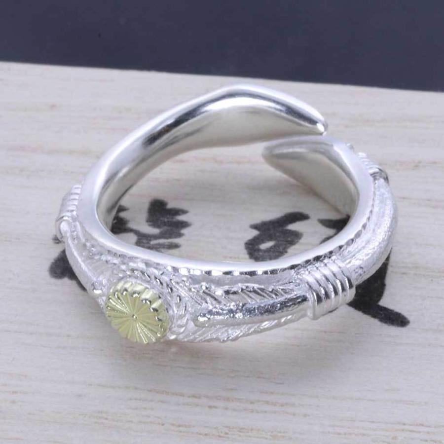 刻印有★K18/18金★菊の紋★翡翠★指輪★菊紋入りケース付き　保証書あり 指輪 メンズ 龍頭 生 弓矢 菊紋 リング 白仕上げ 矢 K18 シルバー